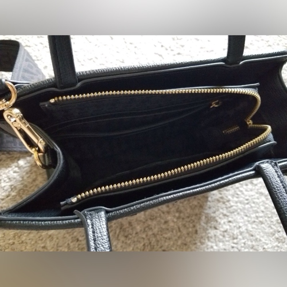Karl Lagerfeld Black Paris maybelle satchel FLAW - Picture 8 of 16
